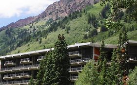 Lodge Snowbird Utah